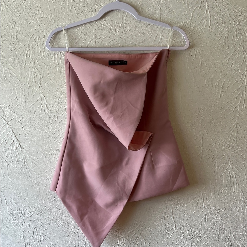 Asymmetrical sleeveless top